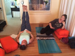 Yoga Training with Diastasis Awareness - fit2b.com