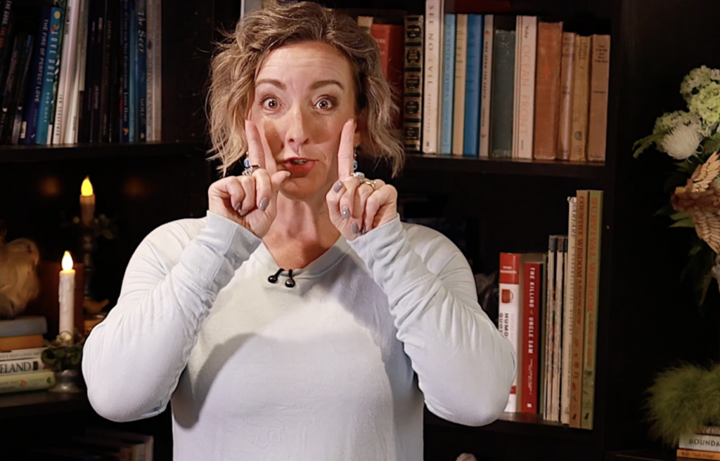 Do these facial exercises every day to strengthen your cheek apples, tone your tongue, and those neck folds will get better too! Feel like doing more when you're done? Click here for the rest of our 5-Minute workouts